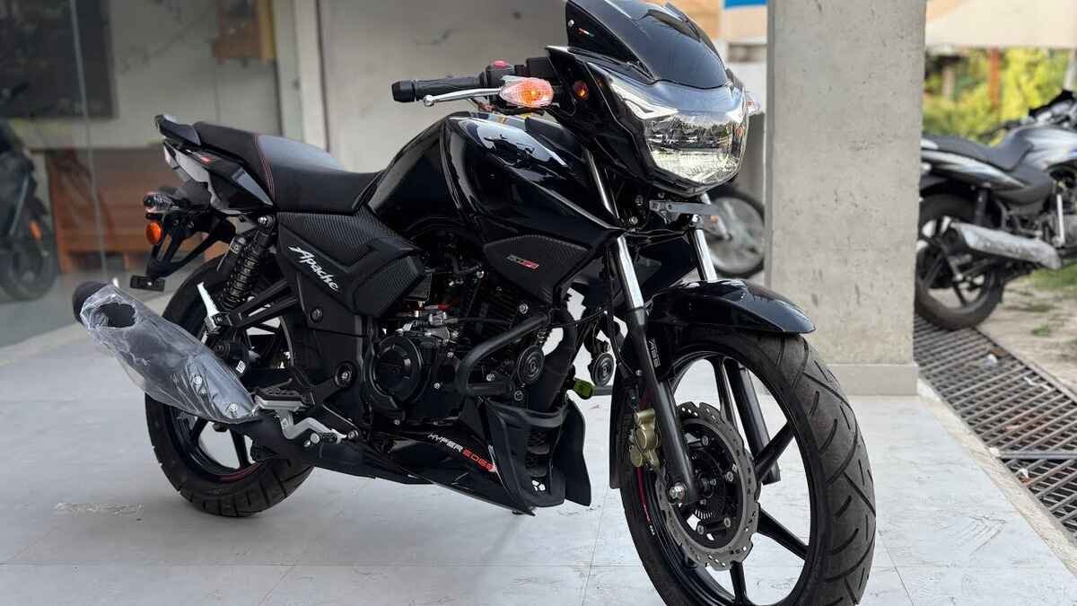 लगभग ₹5,000 की पड़ेगी EMI, और नई फ़ीचर्स वाली TVS Apache RTR 160 बन जाएगी आपकी